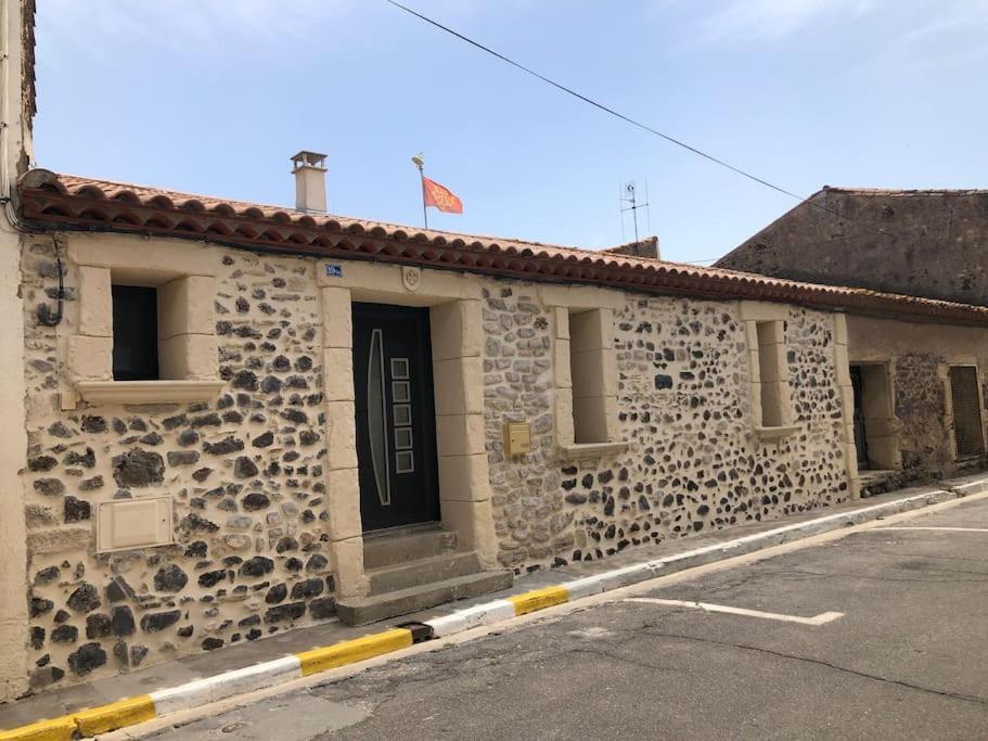 Maison De Village Avec Patio Bessan Εξωτερικό φωτογραφία